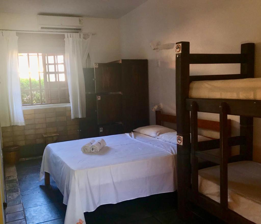 Praia Do Forte Hostel Экстерьер фото