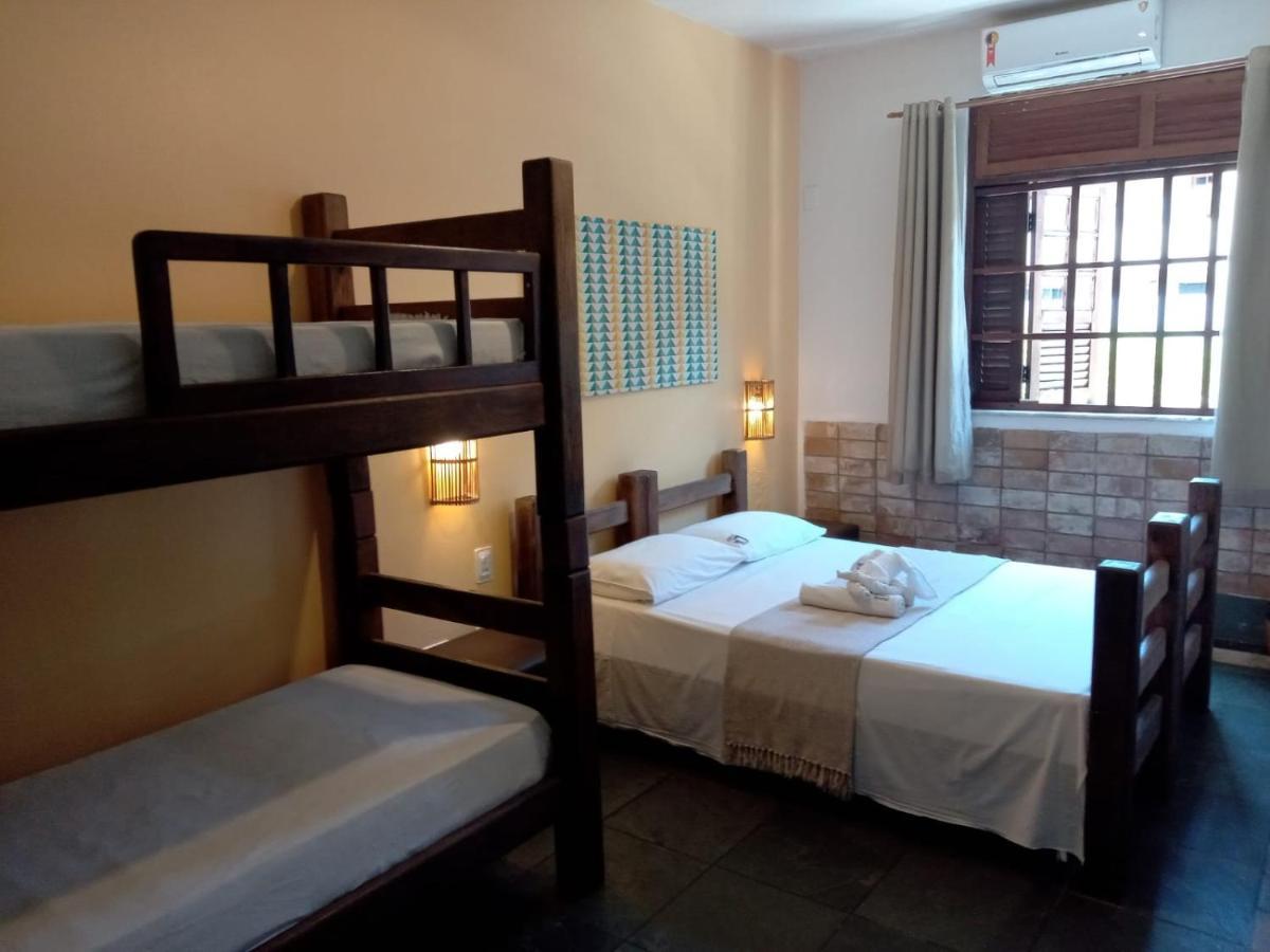 Praia Do Forte Hostel Экстерьер фото